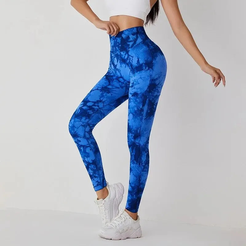 Sculpting Seamless Leggings with Scrunch Butt