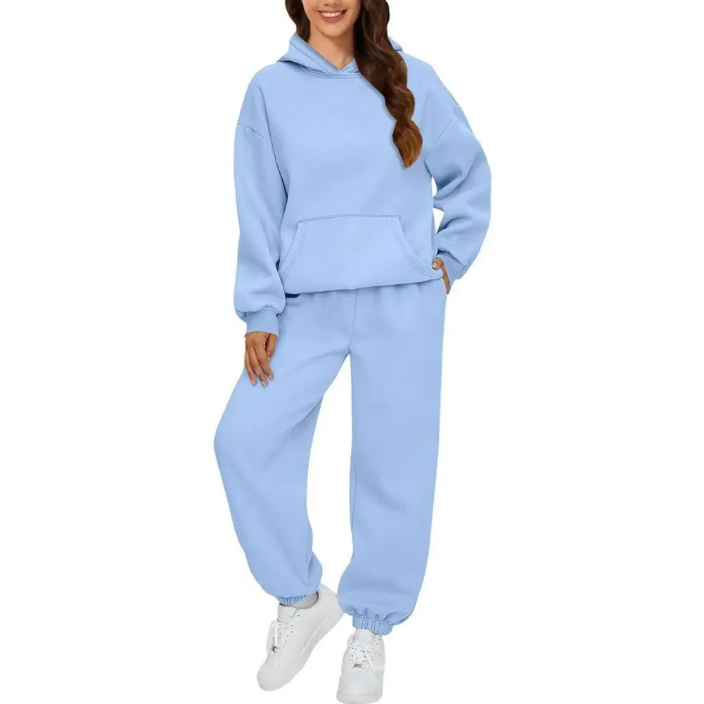 Women's 2 Piece Winter Hoodie and Sweatpants Set With Pokckets