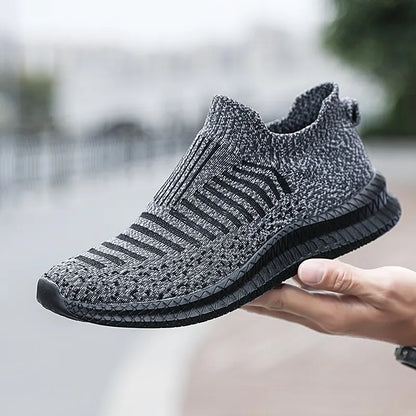 Lightweight and Breathable  Men s Running Shoes
