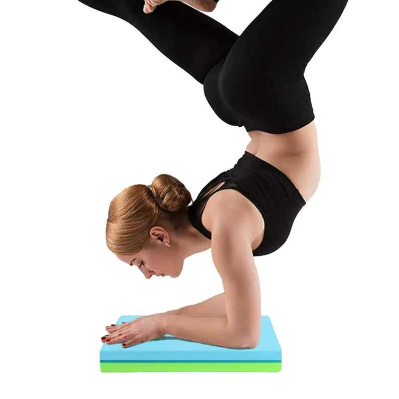 Contrast Color Yoga & Pilates Mat Soft TPE Non Slip 40x33x6cm