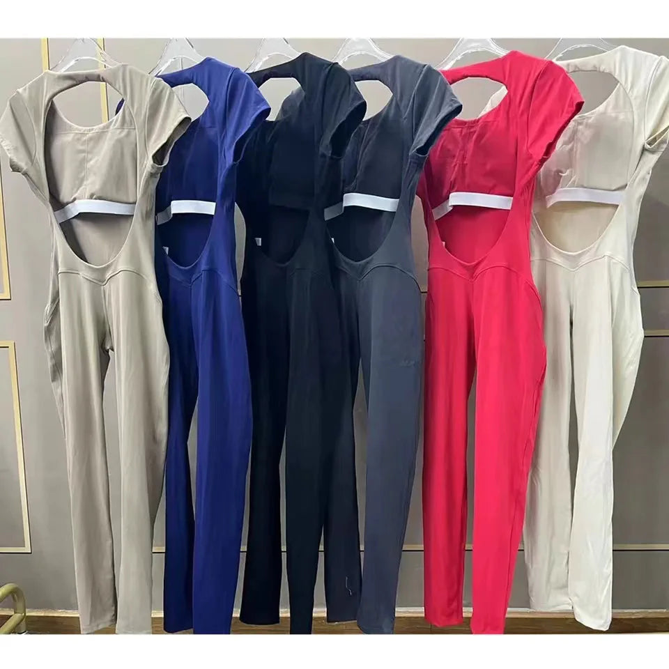 Breathable Yoga Jumpsuit with Hip Lifting Design