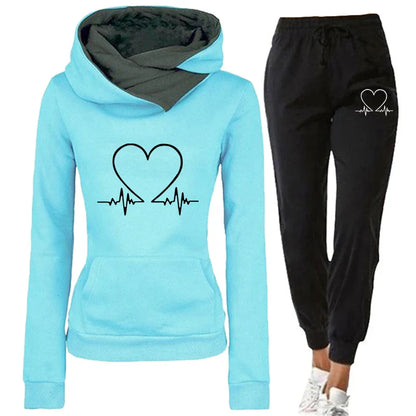 Stay Cozy & Active Women's Winter Tracksuit