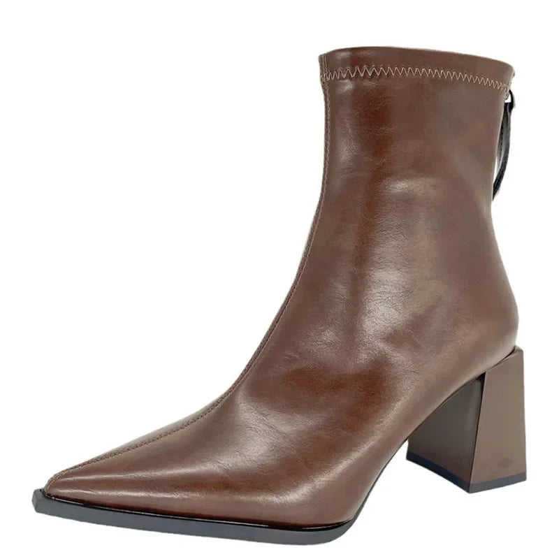 Stylish and Comfortable: Pointed Toe Ankle Boots