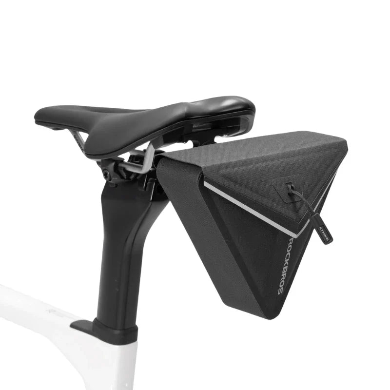Magnetic Waterproof Tail Bag 0.6L-SaddleMate